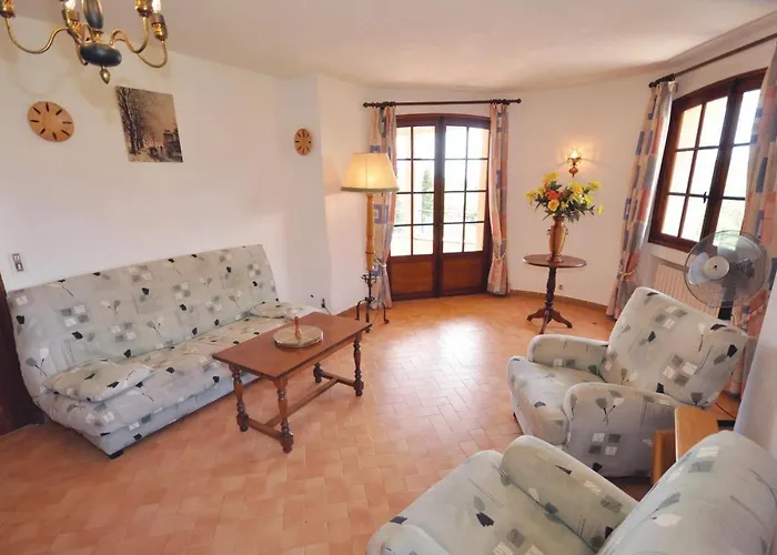 Domaine De La Bastide D'a Saint-Raphaël